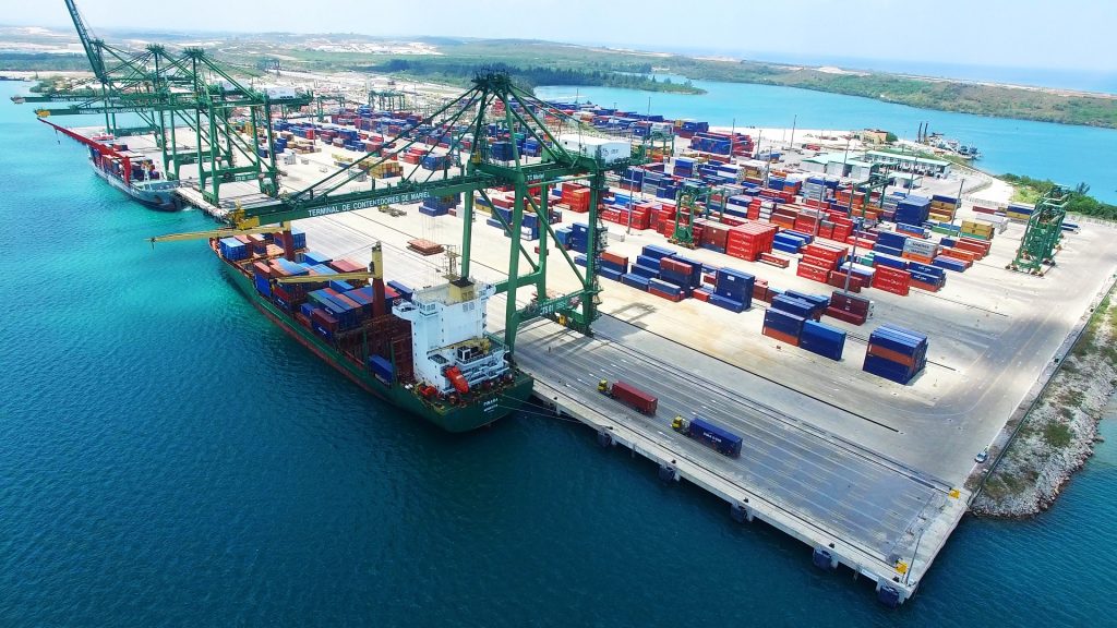 27 de enero. Inauguración de la Terminal de Contenedores Mariel.